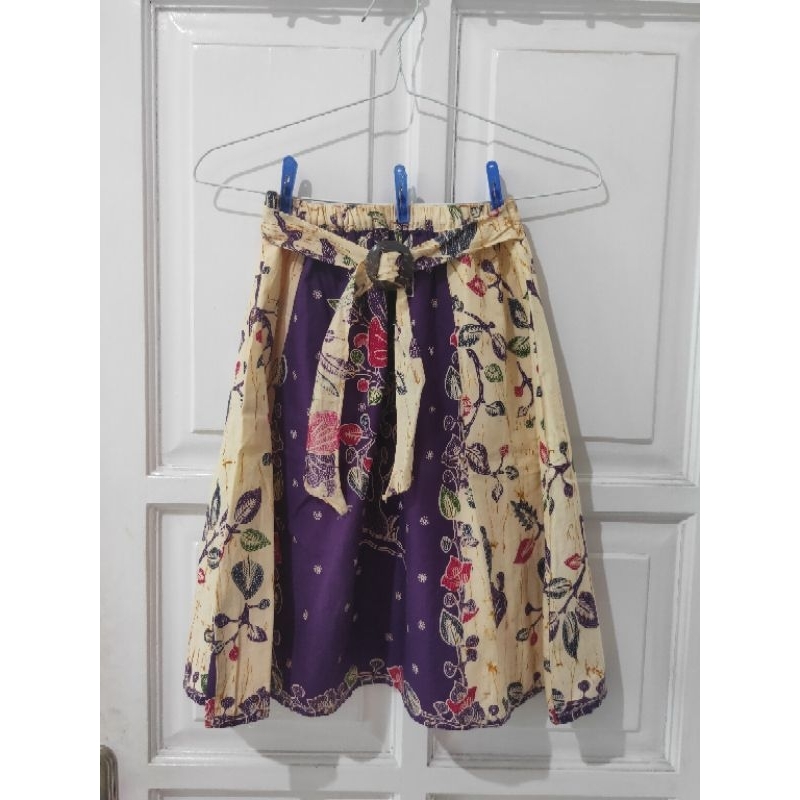 Bawahan rok batik ungu