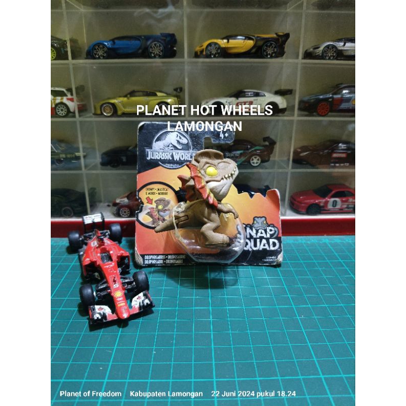 snap squad jurassic world