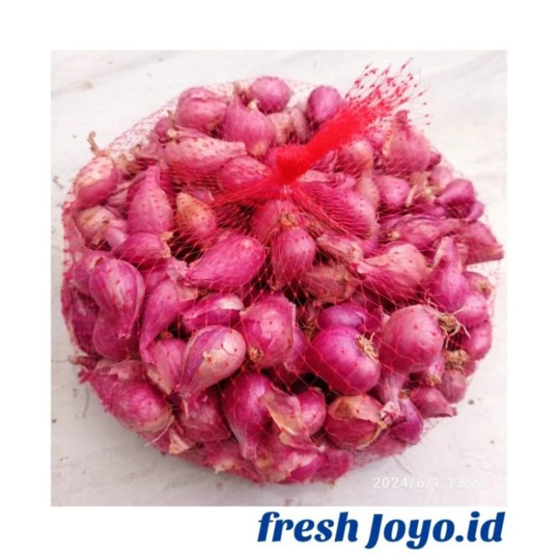 

BISA COD | BAWANG MERAH 1KG | Lokal ukuran Sedang kecil