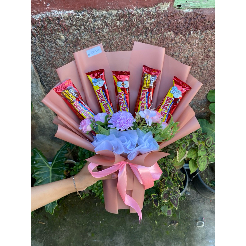 

BOUQET SNACK BENG BENG BOUQET SNACK BENG BENG, BOUQET WISUDA, BOUQET ULANG TAHUN, BOUQET KADO, BOUQET