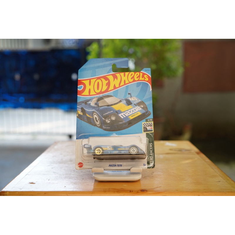 Hot Wheels Mazda 787B Diecast Retro Racers Original Mattel