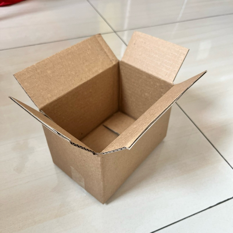 

000 Kotak kardus / box packing tambahan keras tebal