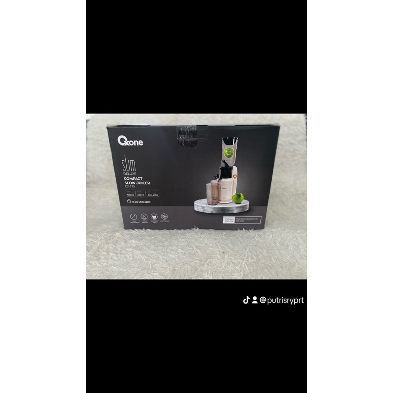 slow juicer Oxone crem