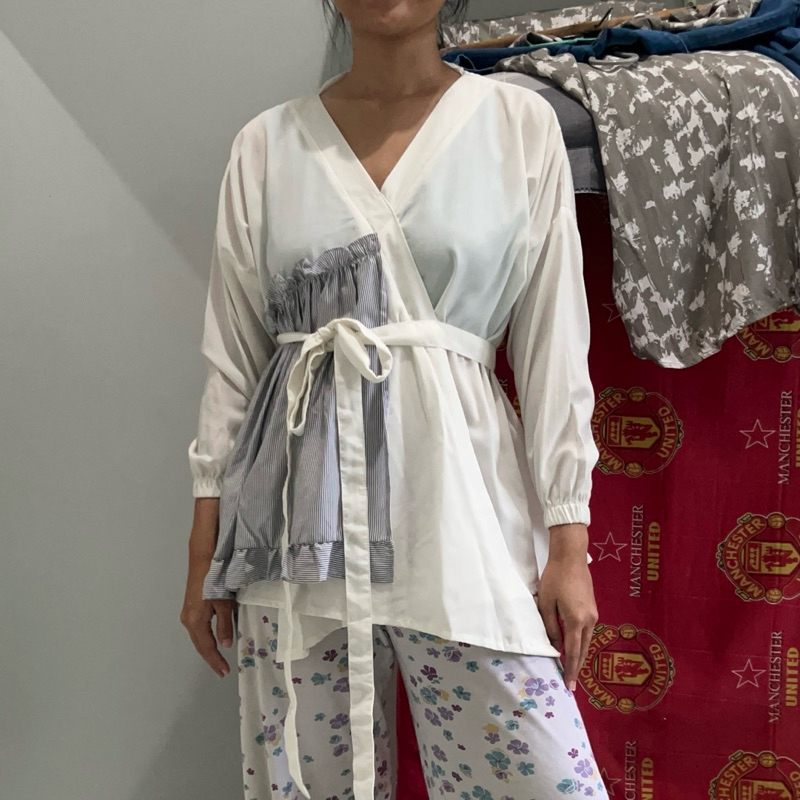 PRELOVED Miroir Kimono Top