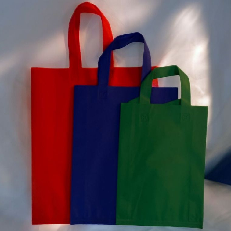 

AIDA | Tas Spunbond Handle Ukuran 30 x 40 Tebal 70 Gsm