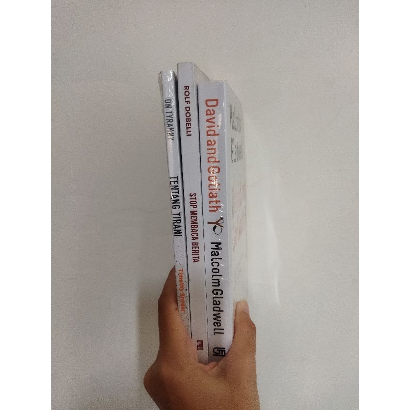 Jastip 1-13: Tentang Tirani, David and Goliath, Stop Membaca Berita