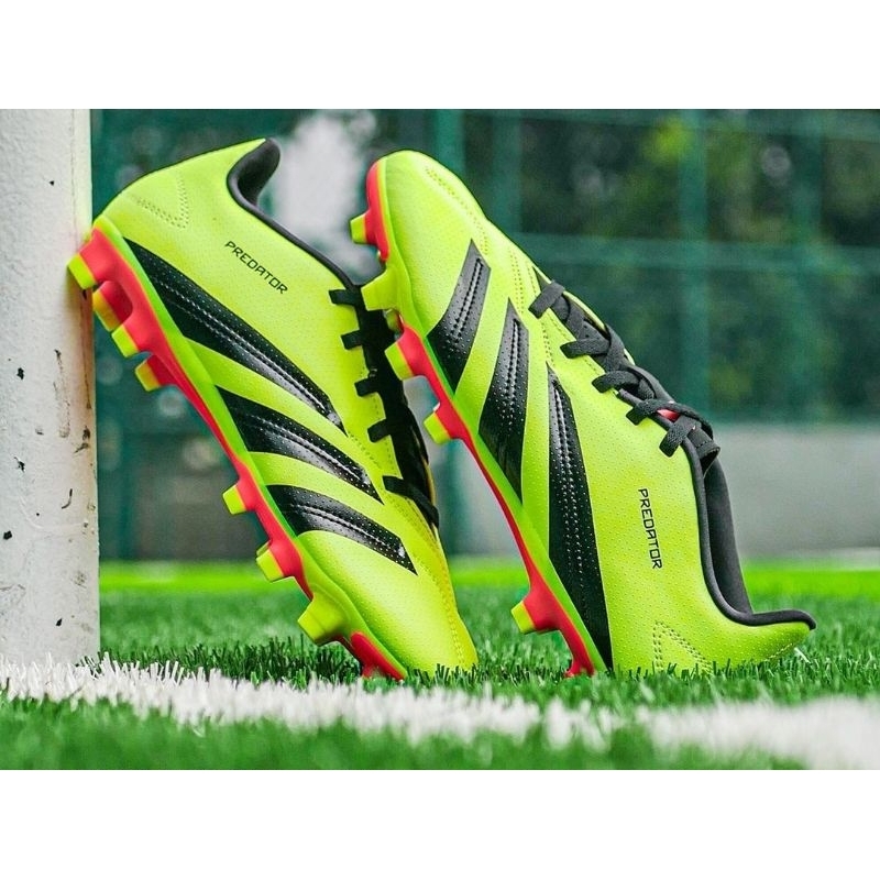 SEPATU BOLA ADIDAS PREDATOR CLUB FXG