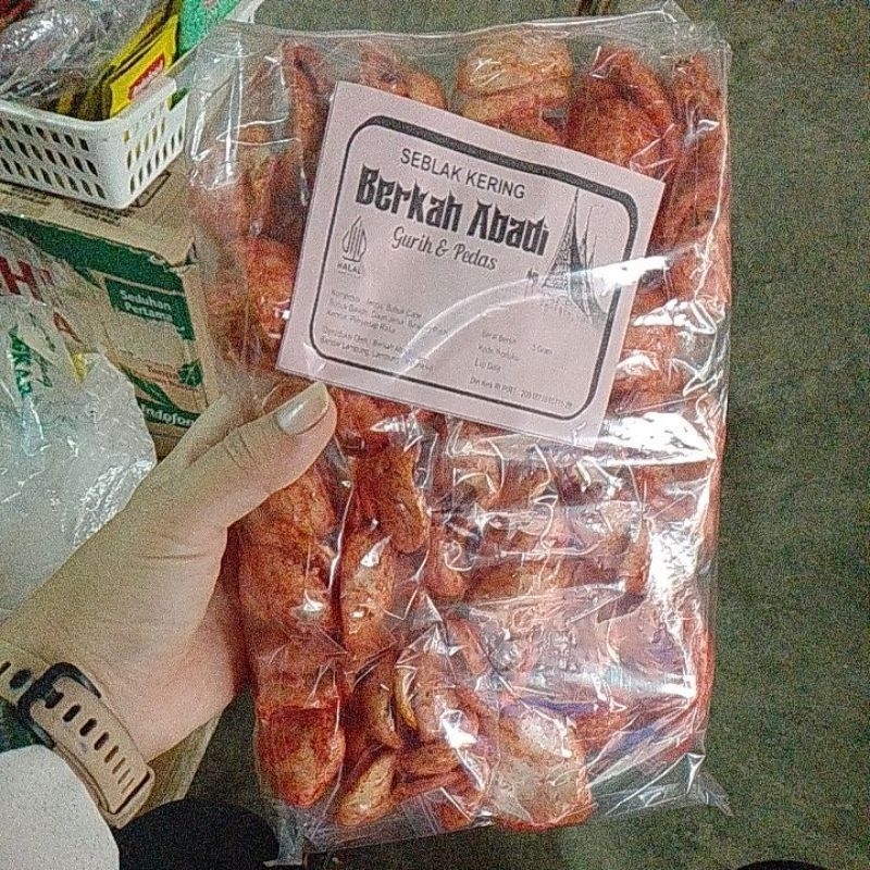 

Kerupuk Seblak Pedas kemasan 500-an 1pak isi 21pcs