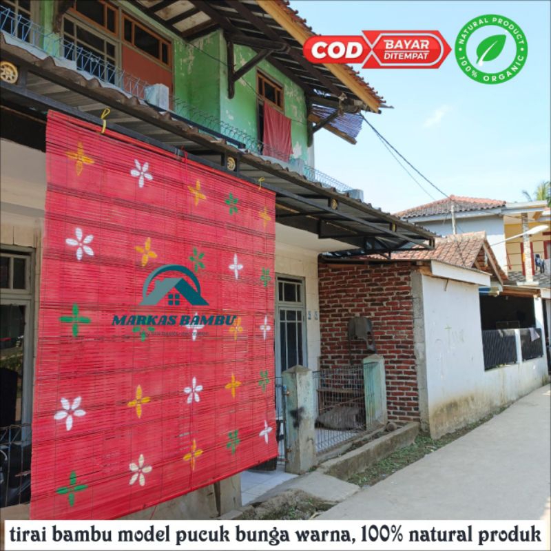 TIRAI BAMBU GULUNG OUTDOOR ANTI AIR 2 METER X 2 METER MOTIP BUNGA MERAH FREE PAKU SAMA TARIKAN