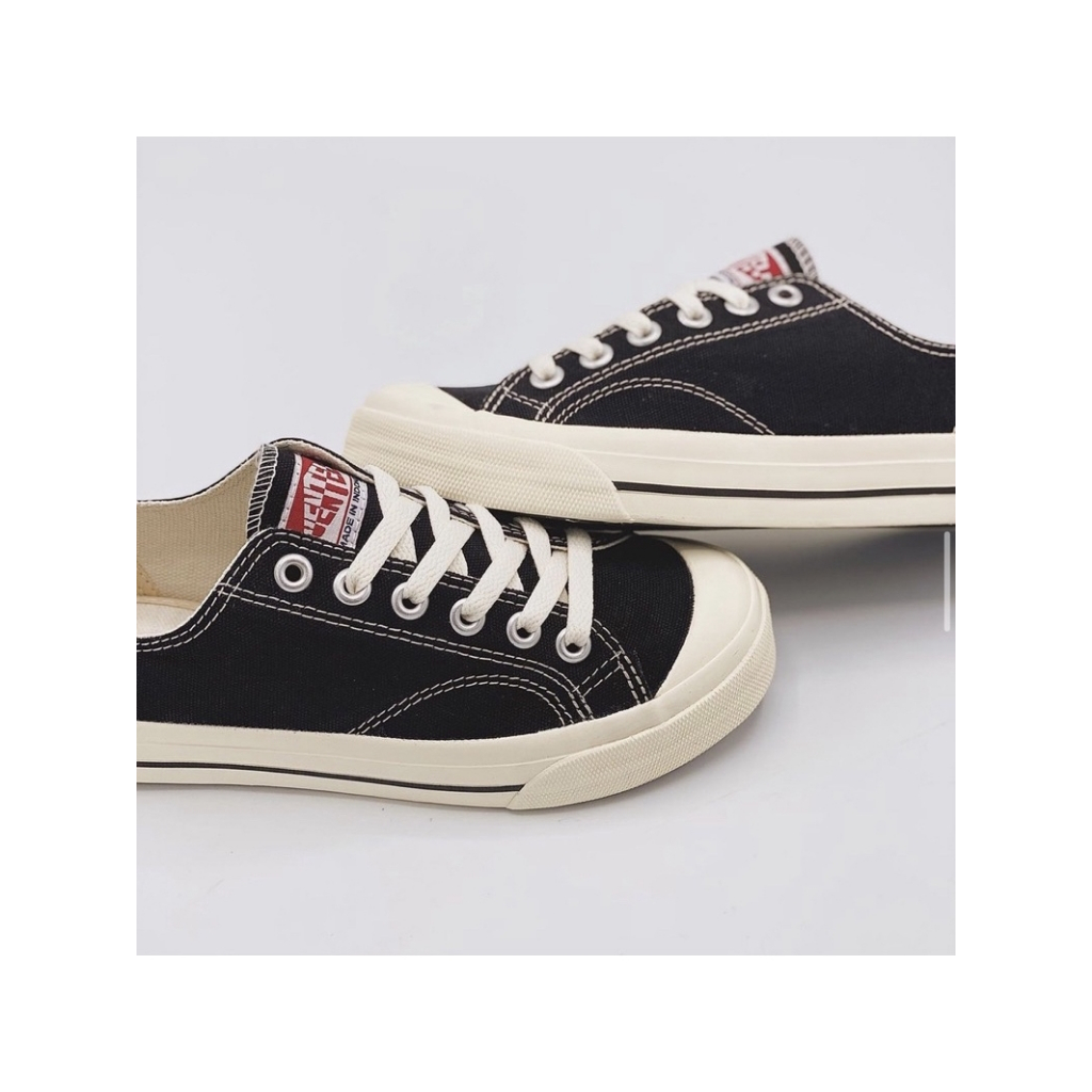 Sepatu Ventela preloved