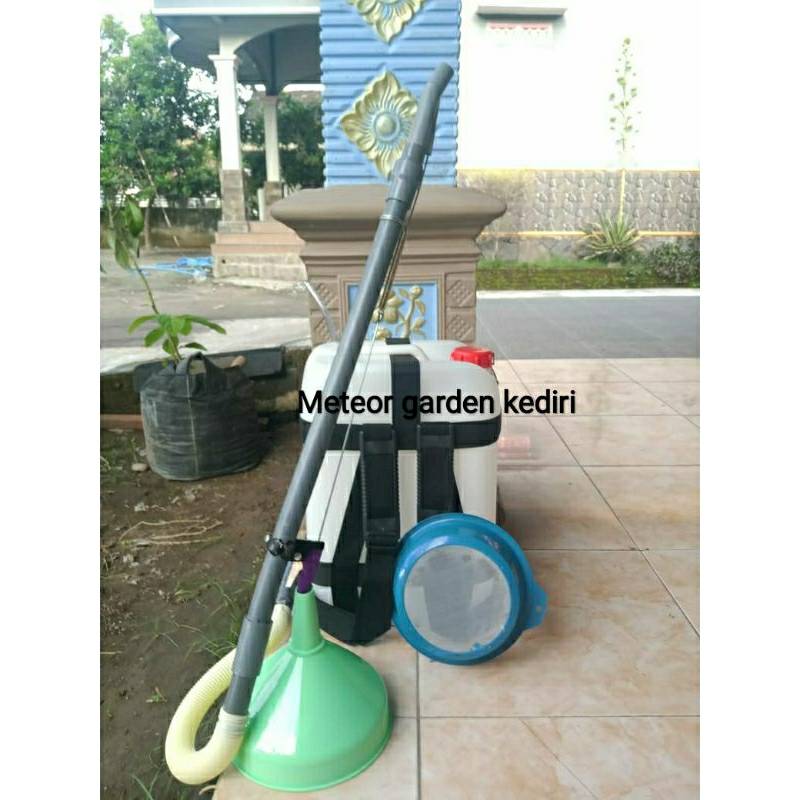 Alat kocor pupuk cair