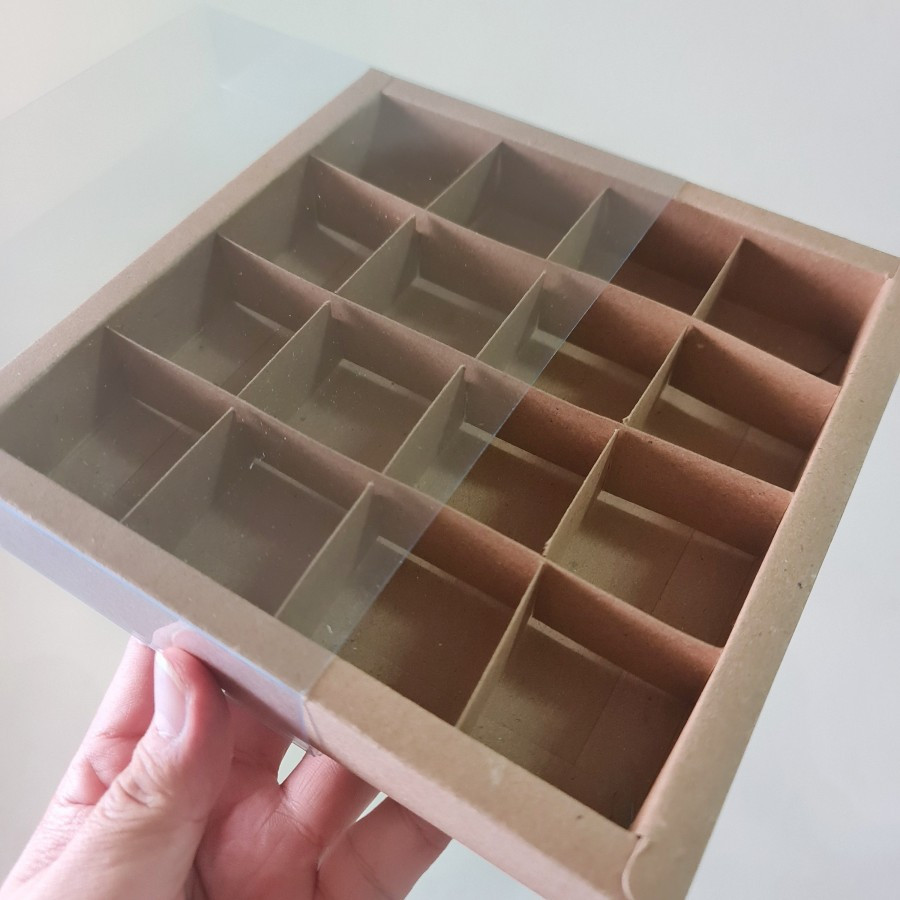 

( 5 pcs) kardus mika mochi 4x4x3 cm box mika nastar hampers dus mika sekat 16