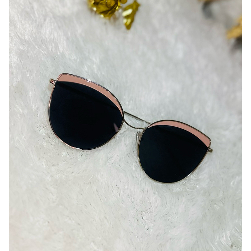 [READY STOCK] Kacamata hitam wanita DIOR