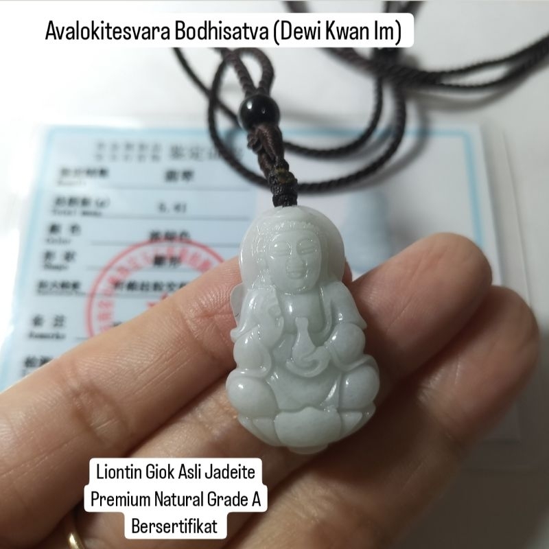 Liontin Giok Kwan Im/ Guan Yin/ Avalokitesvara Jadeite Natural Asli Bersertifikat 0567