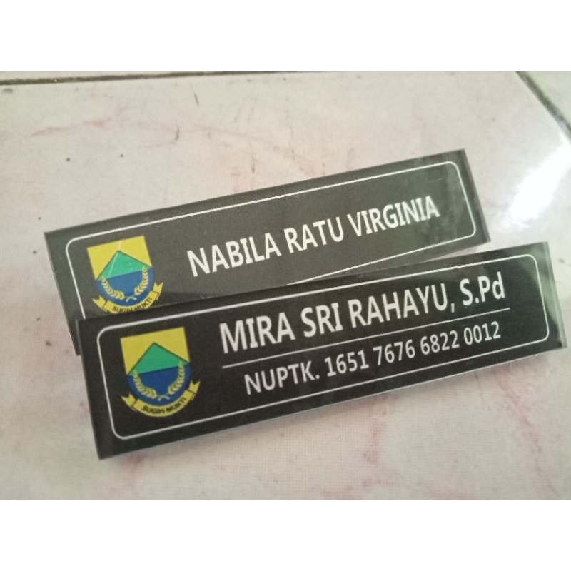 

Name Tag