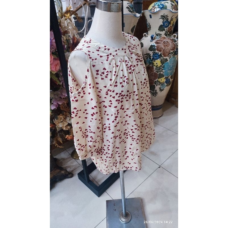 blus korean