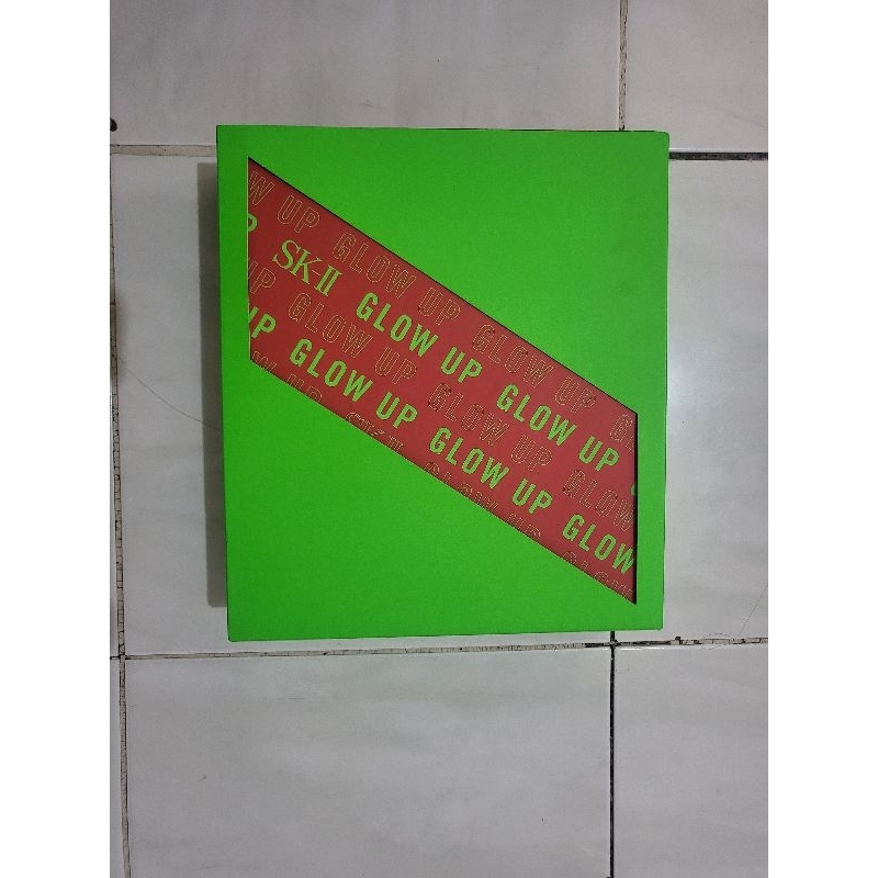 box sk ii, paper bag , botol kosong sk ii