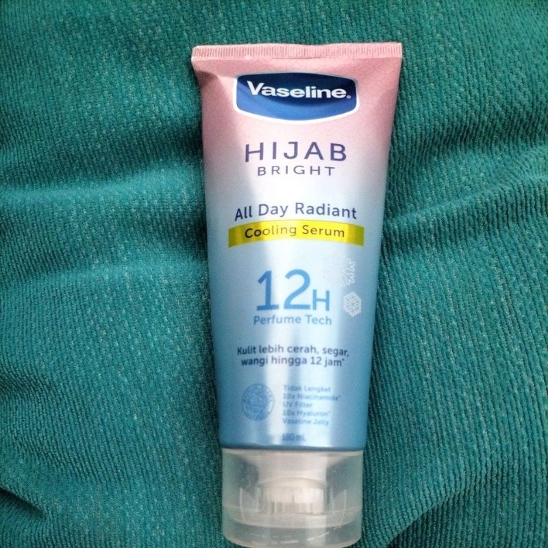 VASELINE HIJAB BRIGHT