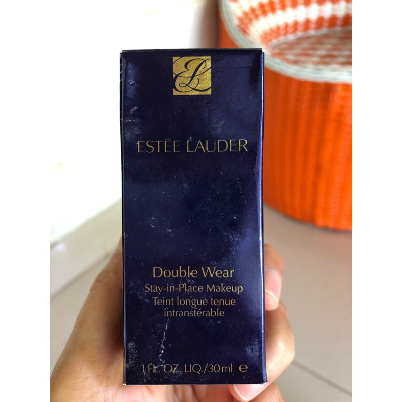 foundation ESTEE LAUDER