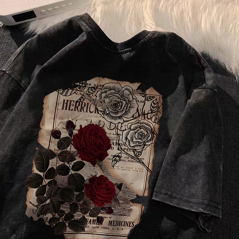 floret Washed Oversize Kaos Oversize Wanita Motif Mawar dan Koran Bekas Bahan Katun 100% Retro Style