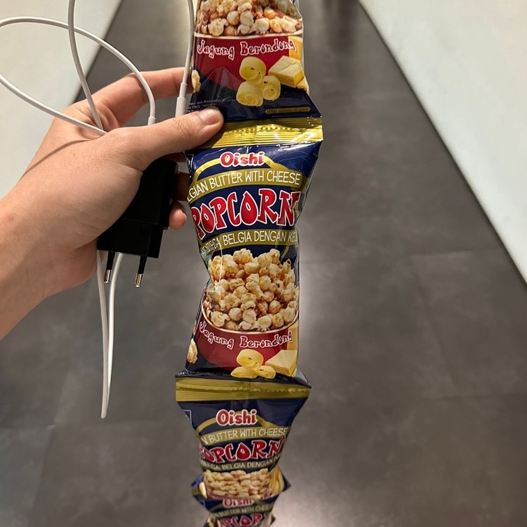 

UNIK Oishi PopCorn Pop Corn Oishi Mentega Kemasan Mini isi 1 renteng