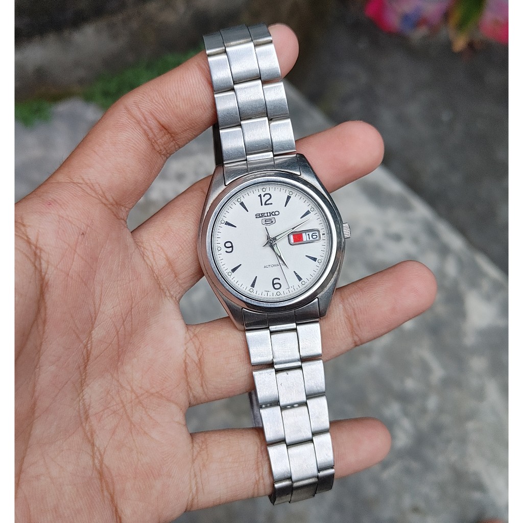 jam tangan seiko 5 explorer white dial snx121
