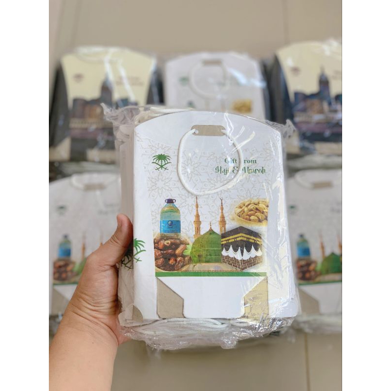 

Box Jinjing / Gift Umroh / Dus Tali Umroh Haji