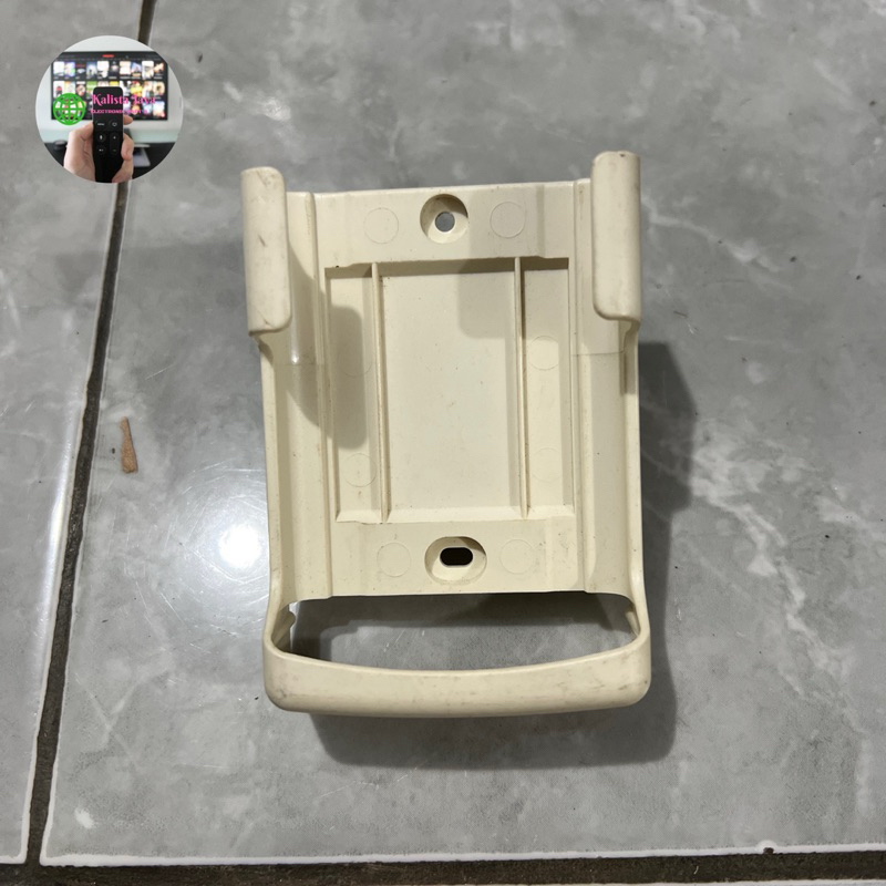 BREAKET BREKET DUDUKAN REMOTE AC POLYTRON INVERTER