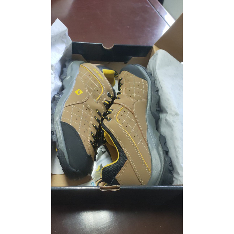 Sepatu trekking Autobahn