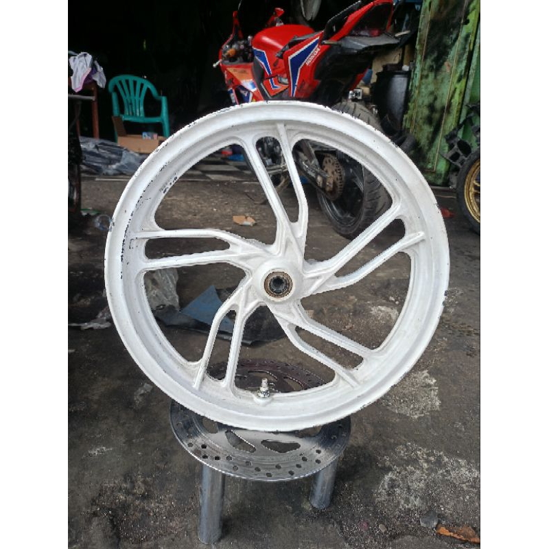 velg depan Honda Vario new 12/150 original