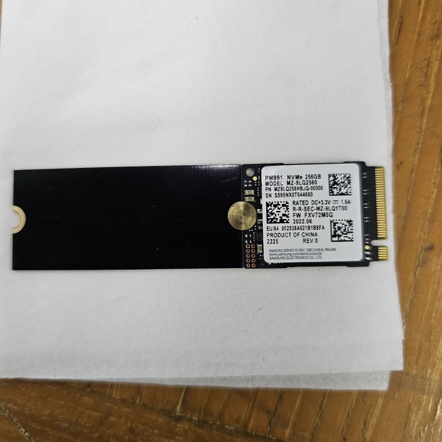 NVME 256GB Merk Samsung Second