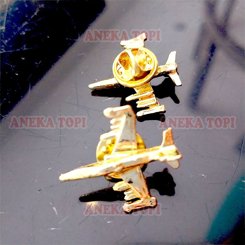 Pin Miniatur Pesawat Jet F15 Pin Bros Pesawat Jet Pin Pesawat Mini - Aneka Topi