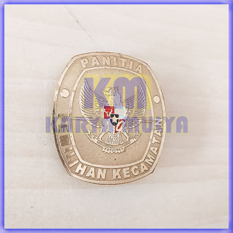 Pin Panitia Pemilihan Kecamatan Lencana Pin PPK Pin Bros Panitia Pemilihan Warna Gold - Karya Mulya