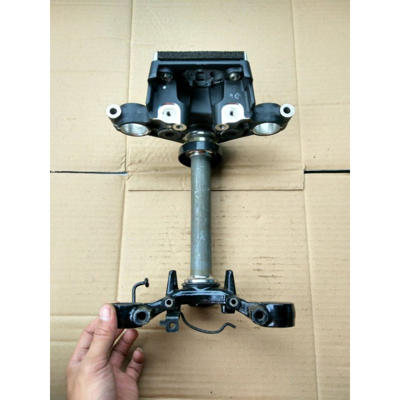 Segitiga T Atas bawah CB 150r k15  barang orsinil seken