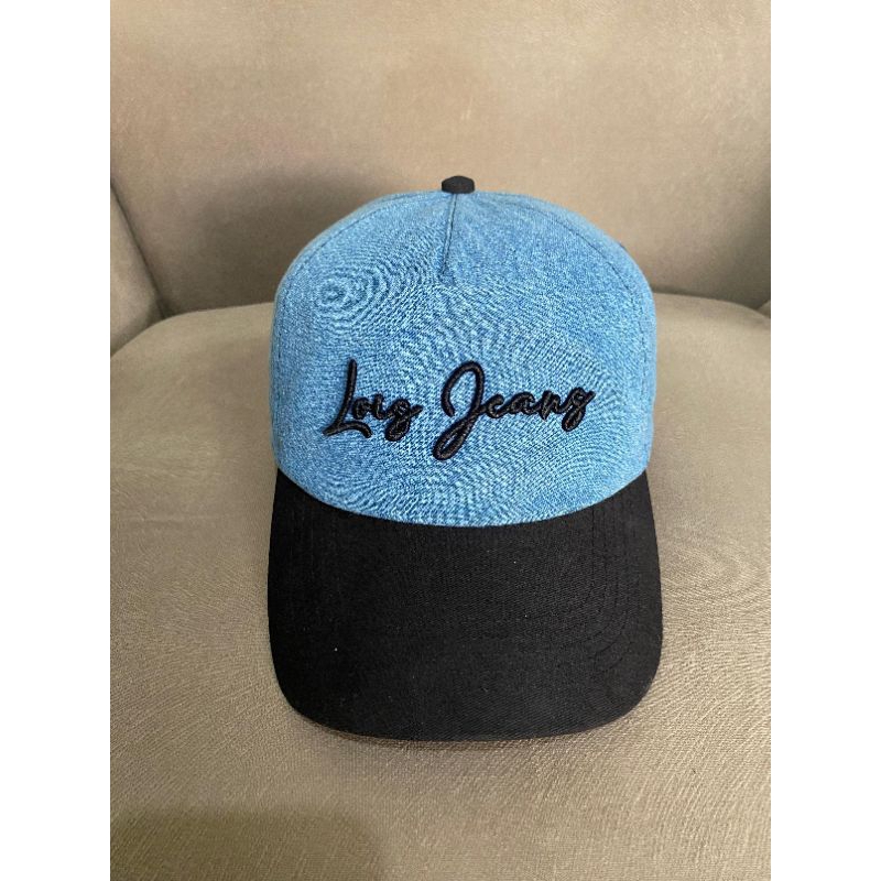 topi lois jeans bahan denim