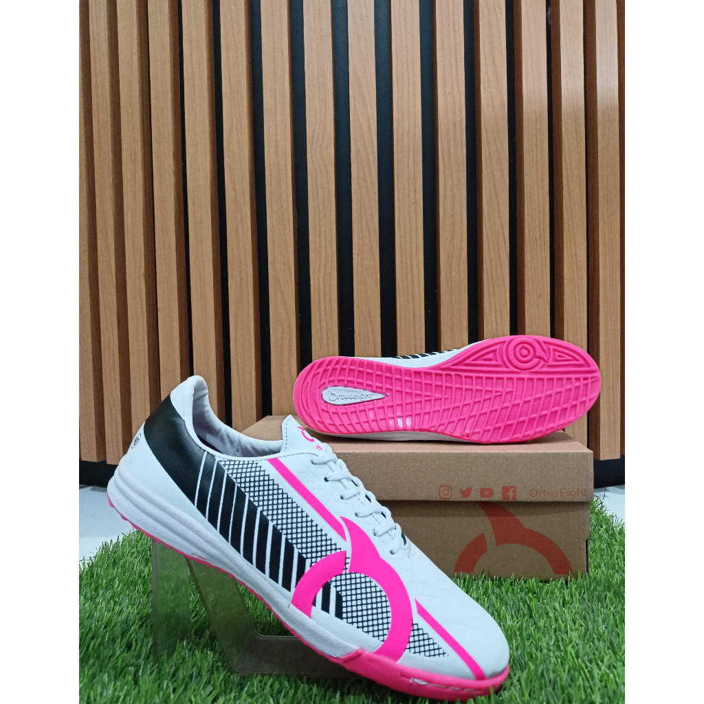 Sepatu Futsal Ortuseight Liberte