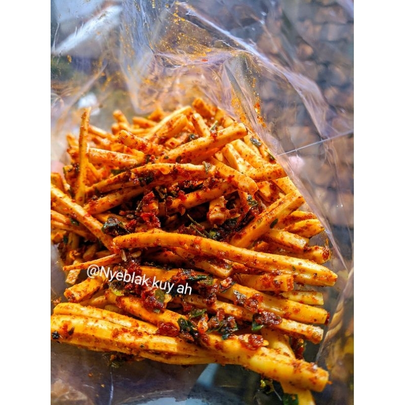 

SISTIK/MIE STICK KRIUK PEDAS CIKRUH DAUN JERUK 500g