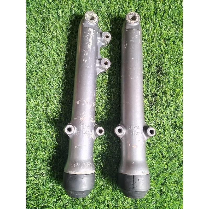 bottom shock depan Suzuki TRS kidal