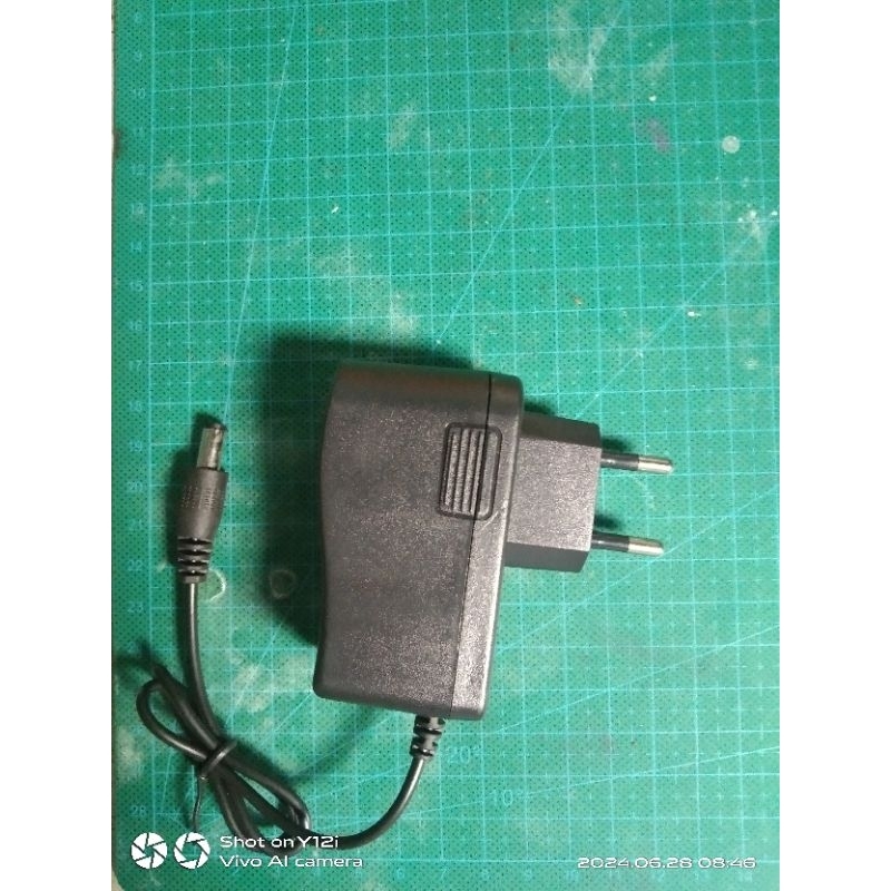 adaptor 12 volt 2 ampere
