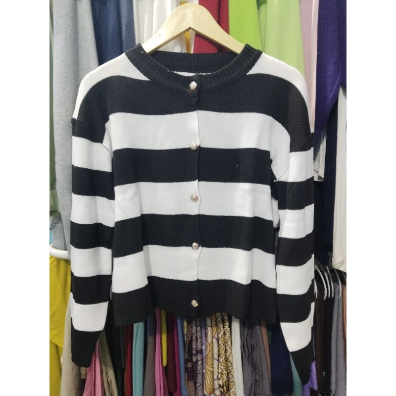 SWEATER KNIT STRIP PREMIUM