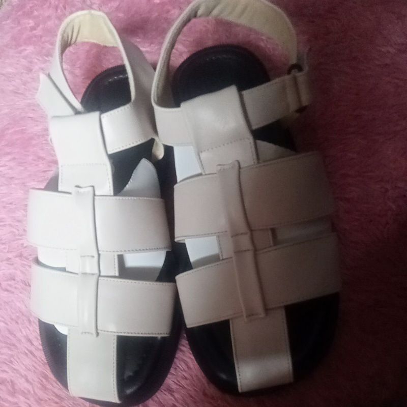 sandal cekhas