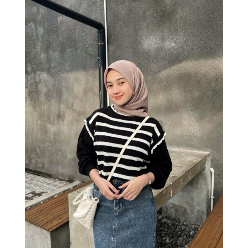 Atasan Wanita Rajut Lengan Balon Atasan Sweater Rajut Stripe Wanita Tshirt Wanita Lengan Panjang