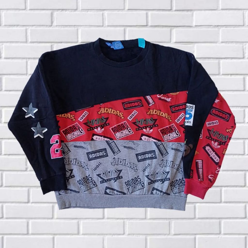 SWEATER CREWNECK ADIDAS NIGO 3TONES ORIGINAL SIZE XL (SECOND BRANDED) PEKAT, CN0127