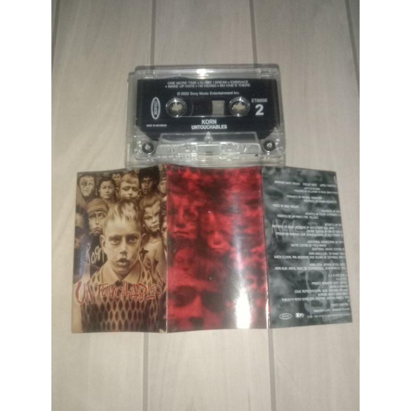 kaset pita korn untouchables