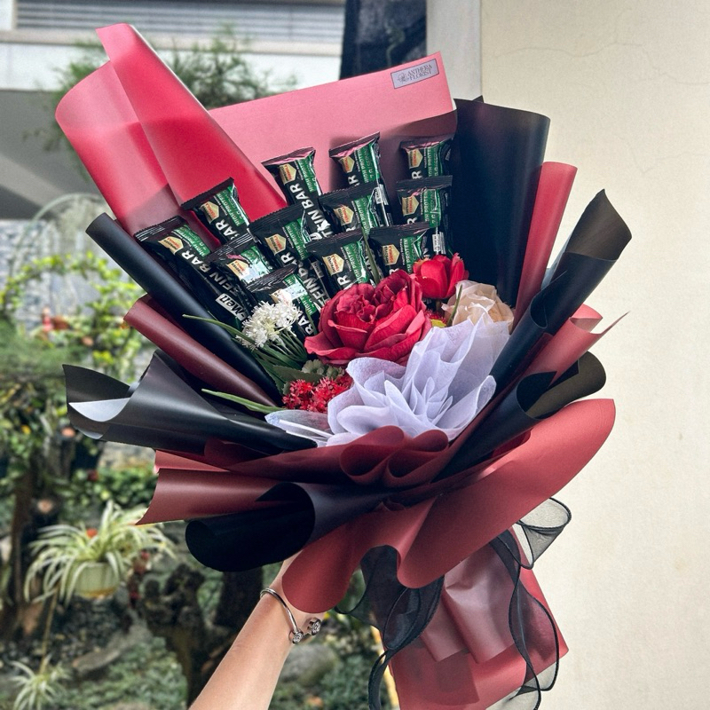 Buket Custom Protein Bar L-Men dengan Bunga Artificial | Artificial Flower Protein Bar Bouquet | Buk