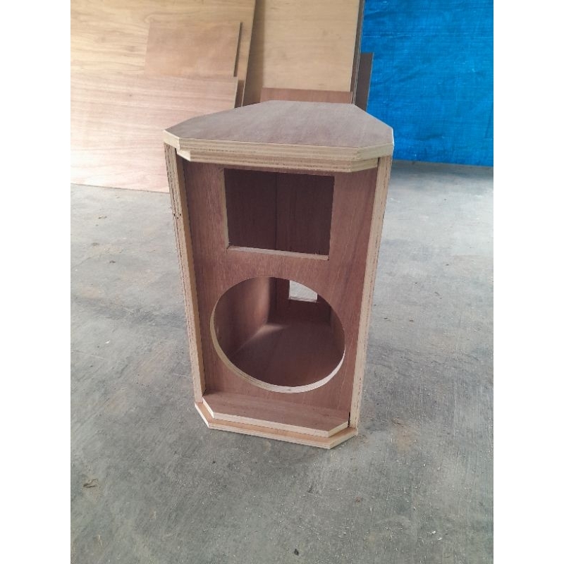 BOX SR 8 INCH