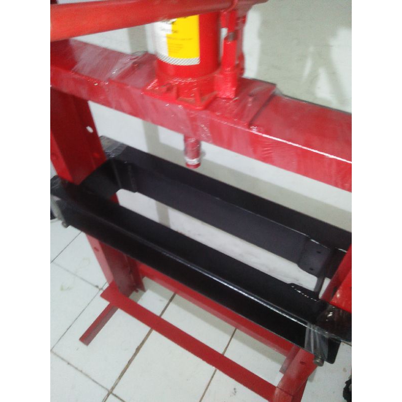 alat pres 20 ton