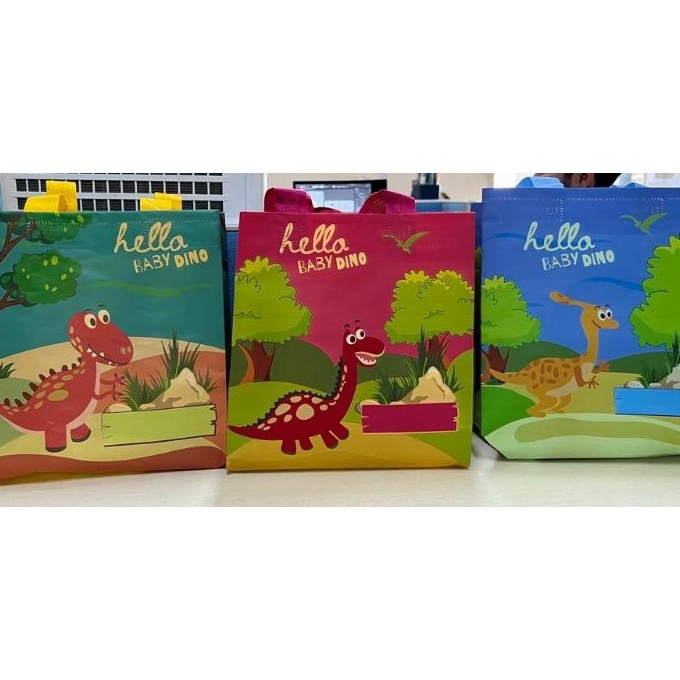 

murah LUSINAN Goodiebag ulang tahun baby dino 25x25x12 Goodiebag laminasi ulang tahun anak
