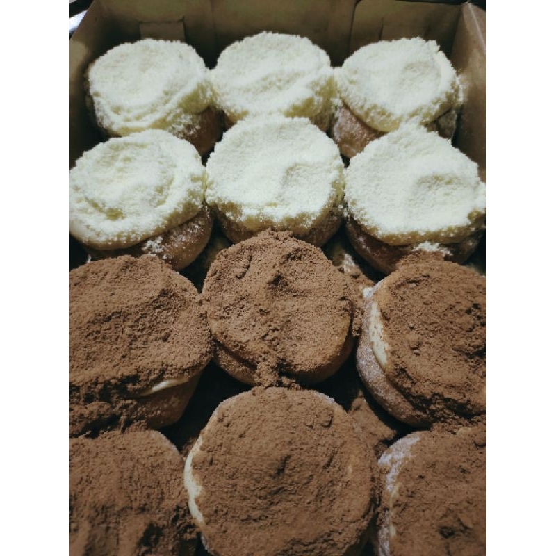 

pelangi donuts, donuts kentang mini toping susu Dancow dan milo isi 12 pcs