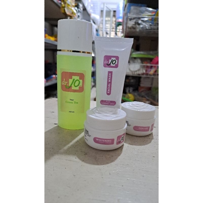 [ 1PAKET ] SKINCARE dr jo. WHITENING paket lengkap ( facial wash + Toner + suncare + whitening cream
